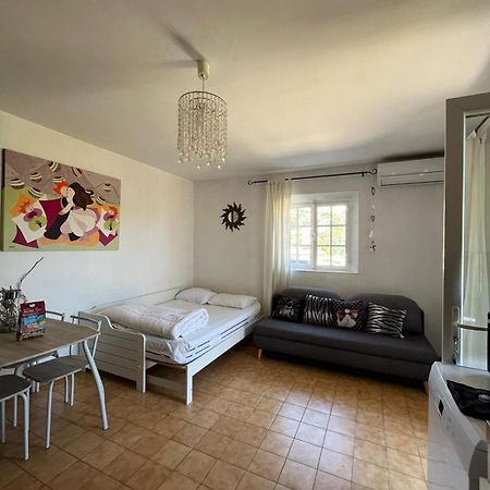 Appartement En Rez De Villa Beausite Mandelieu Eksteriør billede