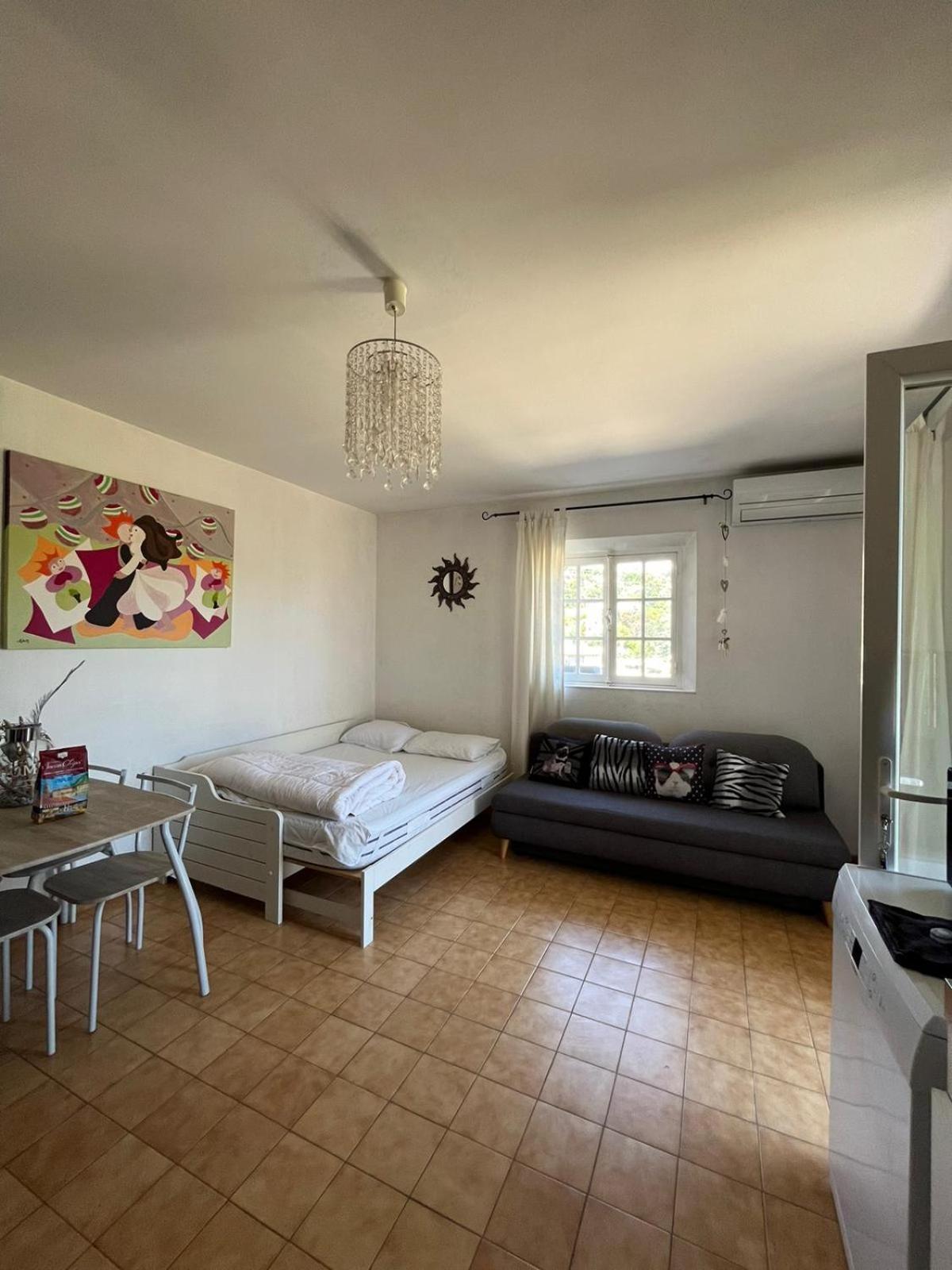 Appartement En Rez De Villa Beausite Mandelieu Eksteriør billede