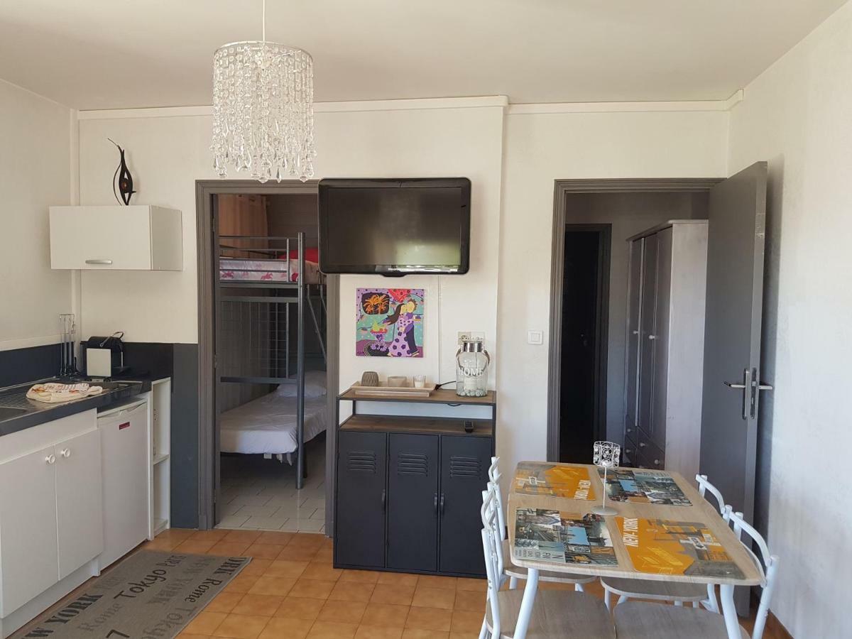 Appartement En Rez De Villa Beausite Mandelieu Eksteriør billede